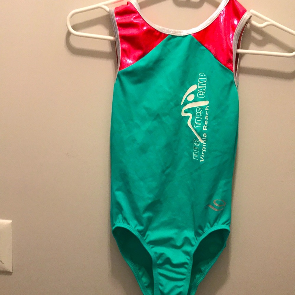 Leopard Child 12-14 like new